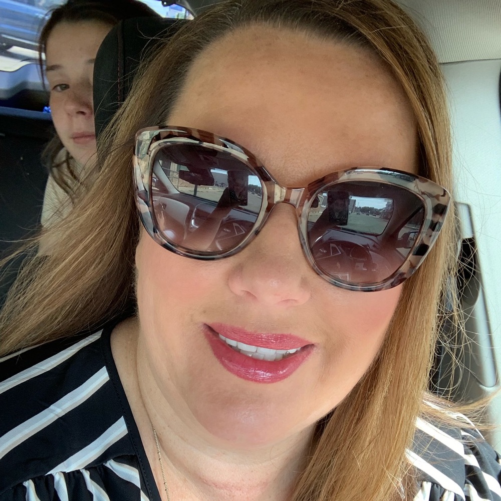 Meet your Posher, Kim